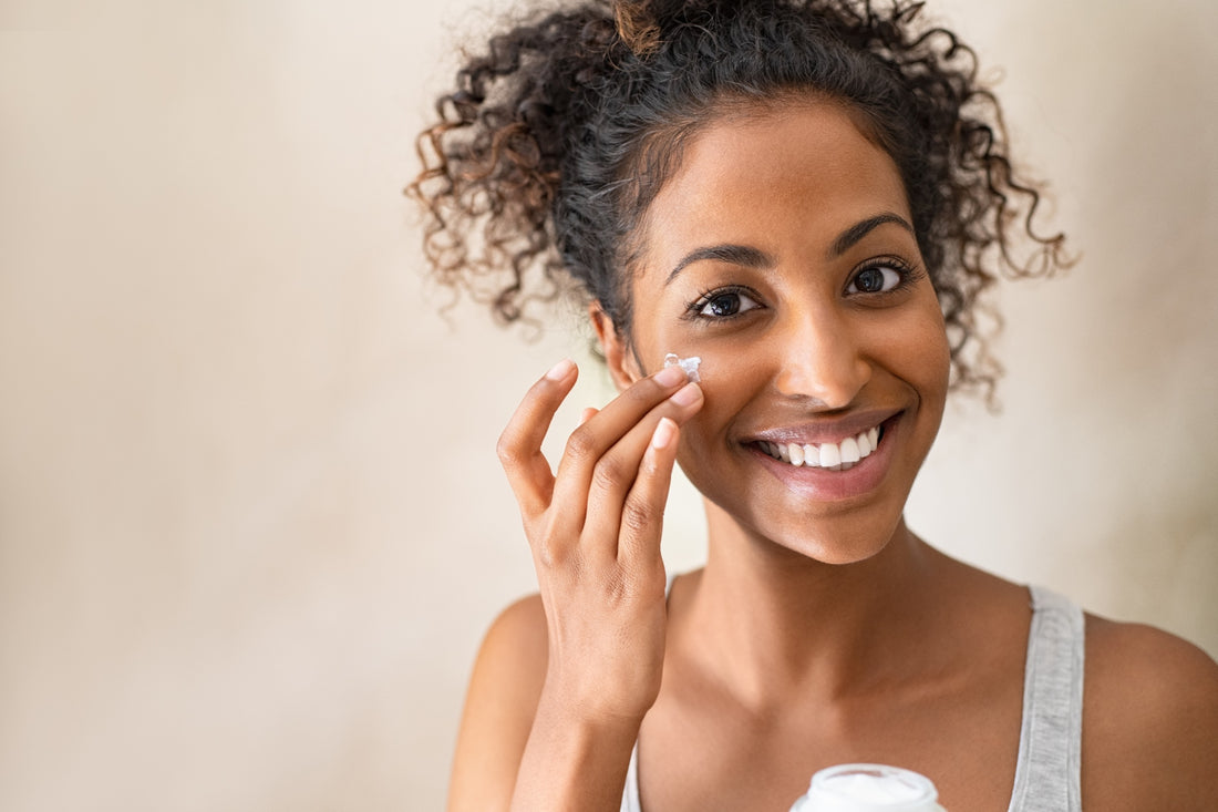 Best Night Moisturizer Based On Your Skin Type (Ingredients To Look For & Avoid)
